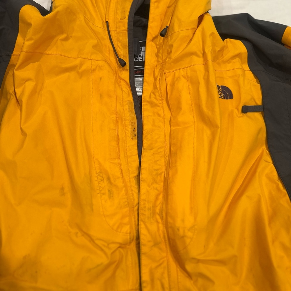 North Face Summit Series Gortex Jacket - image 3